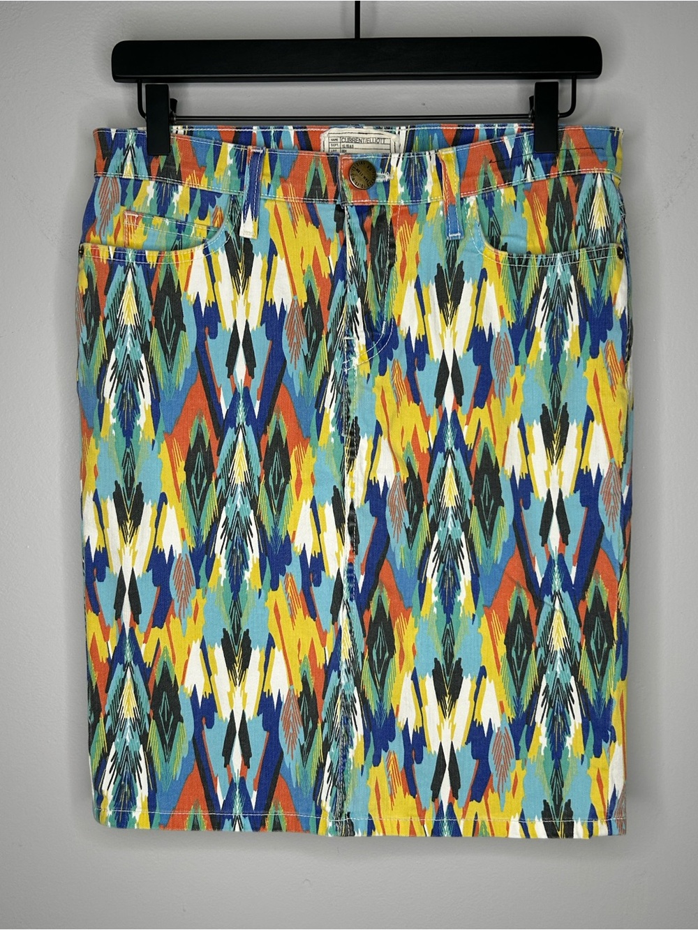 Current Elliott The Stiletto Pencil Multi Arrow Skirt Size 27 or US 4